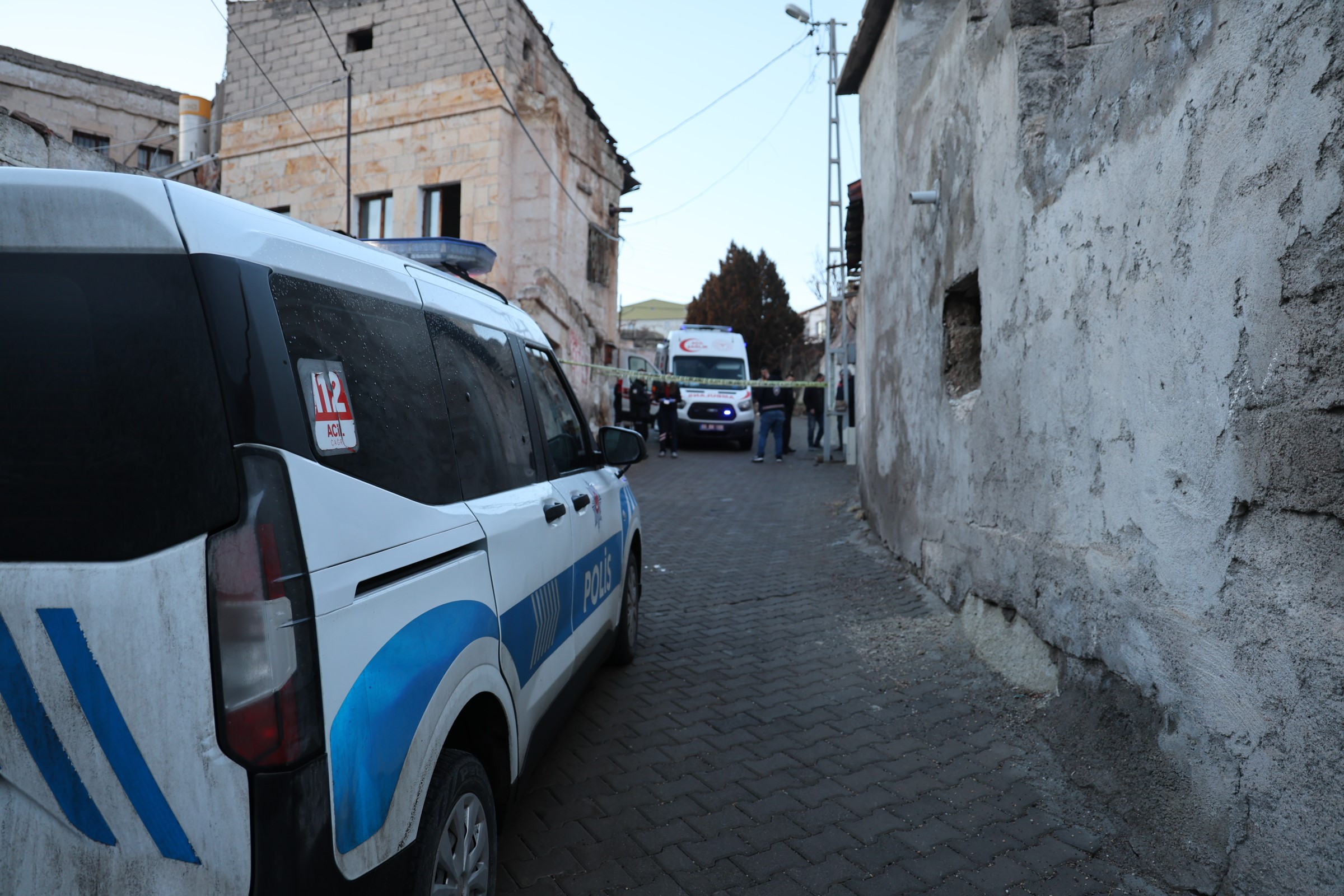 Haber Alınamayan Adam Evinde Ölü Bulundu (4)