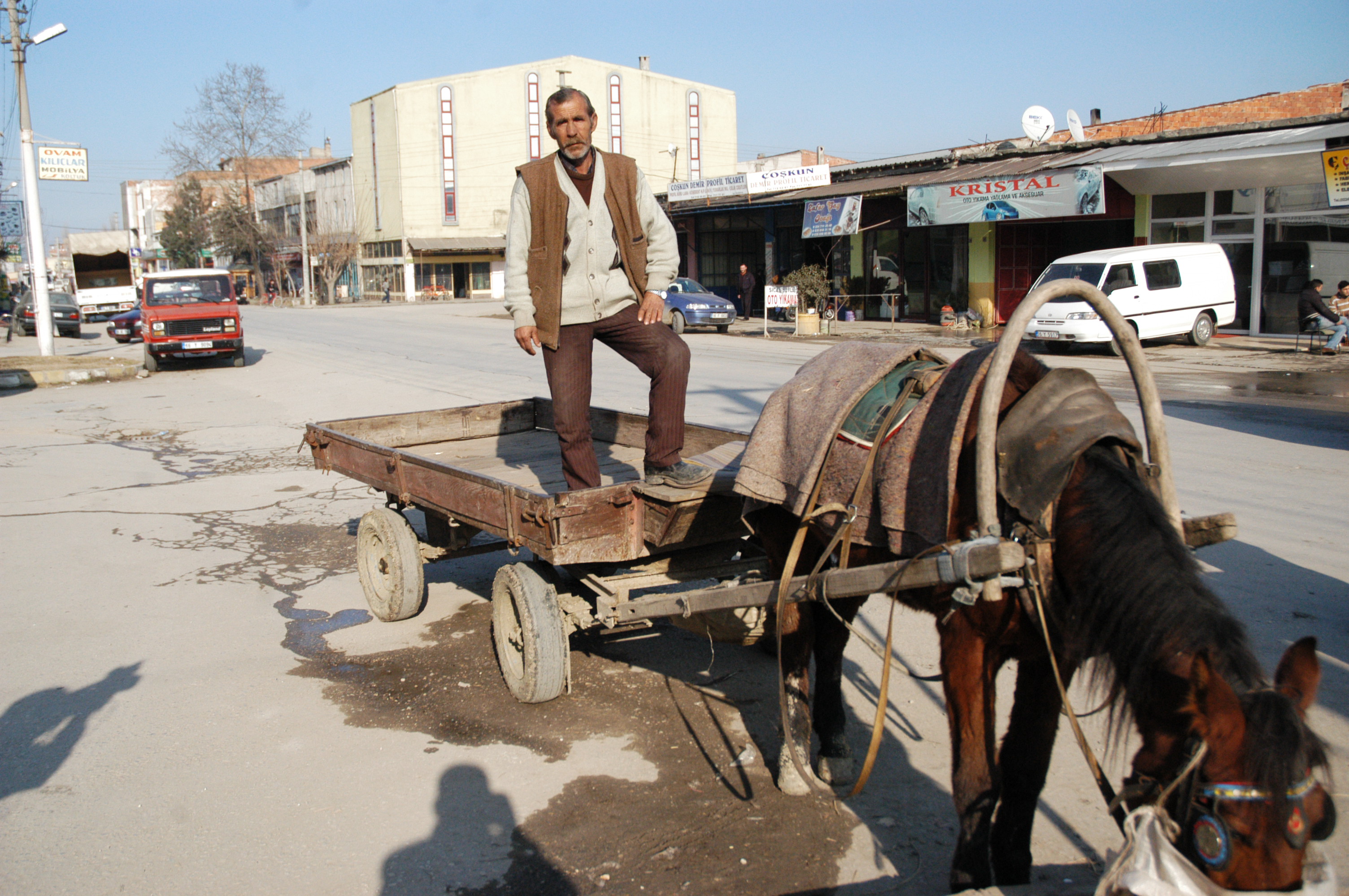 Inegol At Arabalari Arşiv Haber 2008 Gençgazete (1)