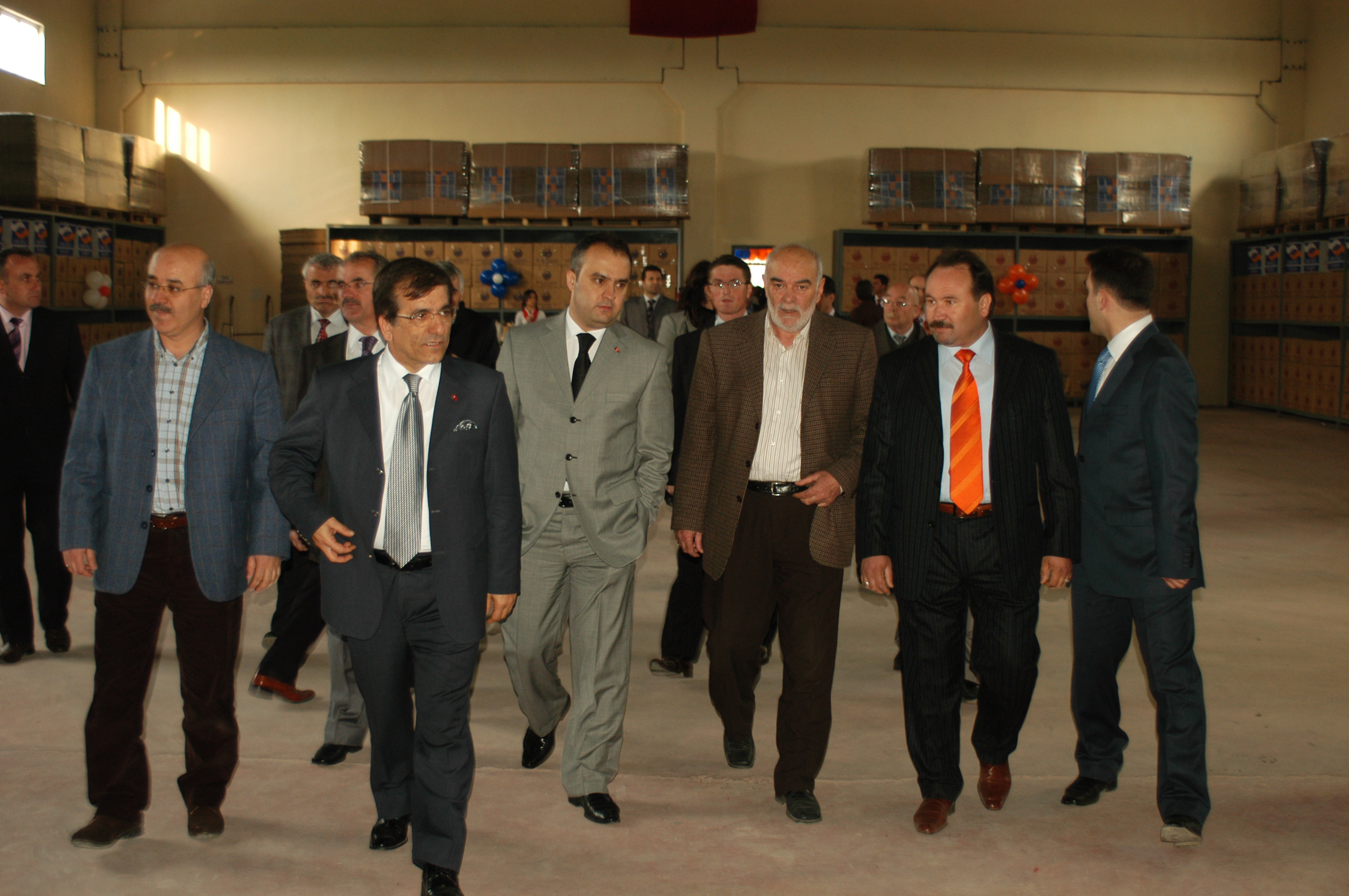 İnegöl Belediyesi Umuteli Sosyal Yardım Merkezi Gençgazete (2)