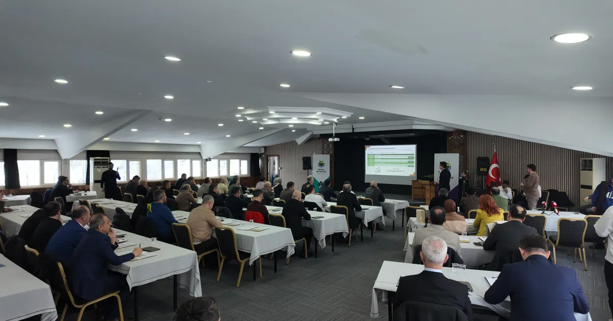 İnegöl Belediyesi’nin Yıllık Değerlendirmesi Oylat’ta Yapıldı (1)