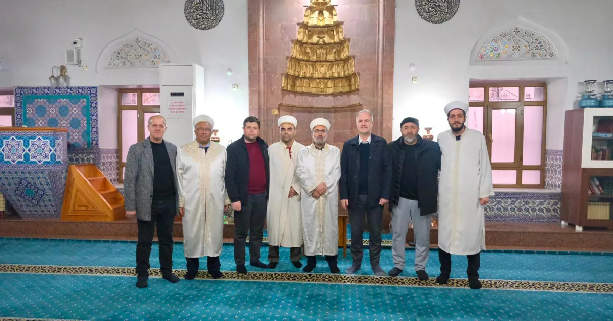 İnegöl'de 2026 Yılının Ilk Sabah Namazı Buluşması Yapıldı (5)