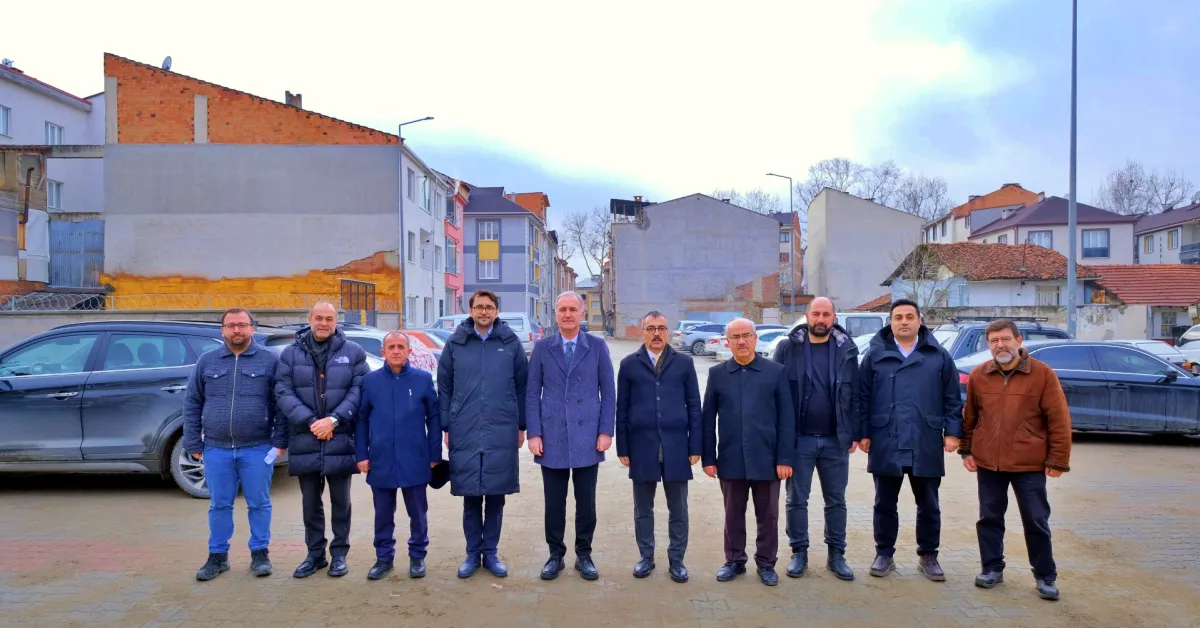 İnegöl'de 46 Araçlık Otopark Hizmete Girdi (2)