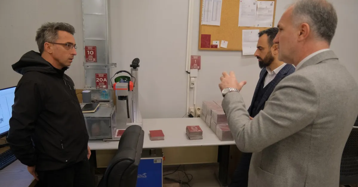 İnegöl'de Binalara Dijital Kimlik Qr Kodlu Dönem Başladı (3)