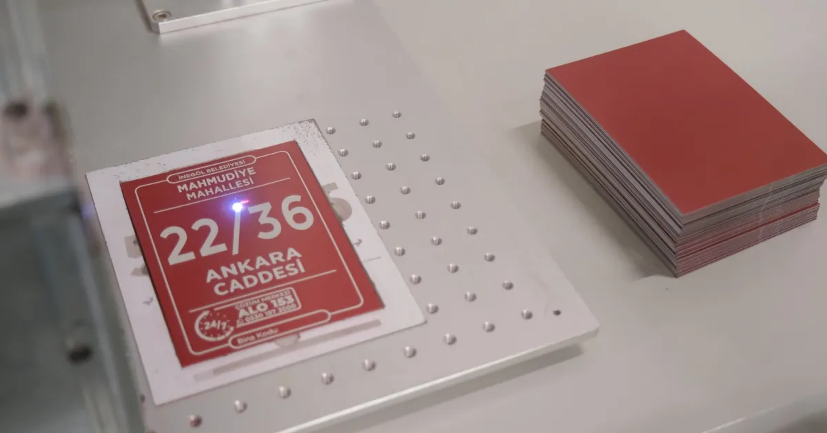 İnegöl'de Binalara Dijital Kimlik Qr Kodlu Dönem Başladı (5)