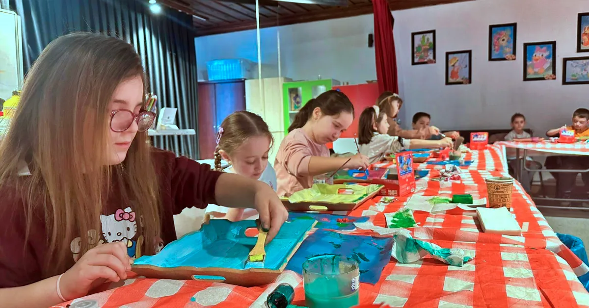 İnegöl'de Çocuklar Sömestr Tatilini Sanat Atölyeleriyle Geçirdi (2)