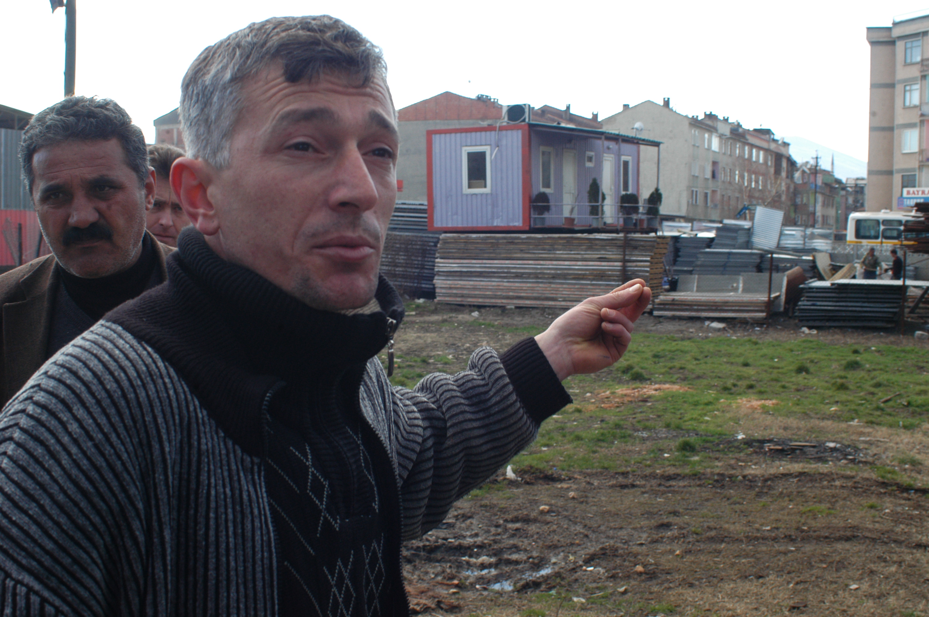 İnegöl’de Esnaftan Belediye Meclisi Kararına Sert Tepki Arşiv Haber 2008 Gençgazete (5)