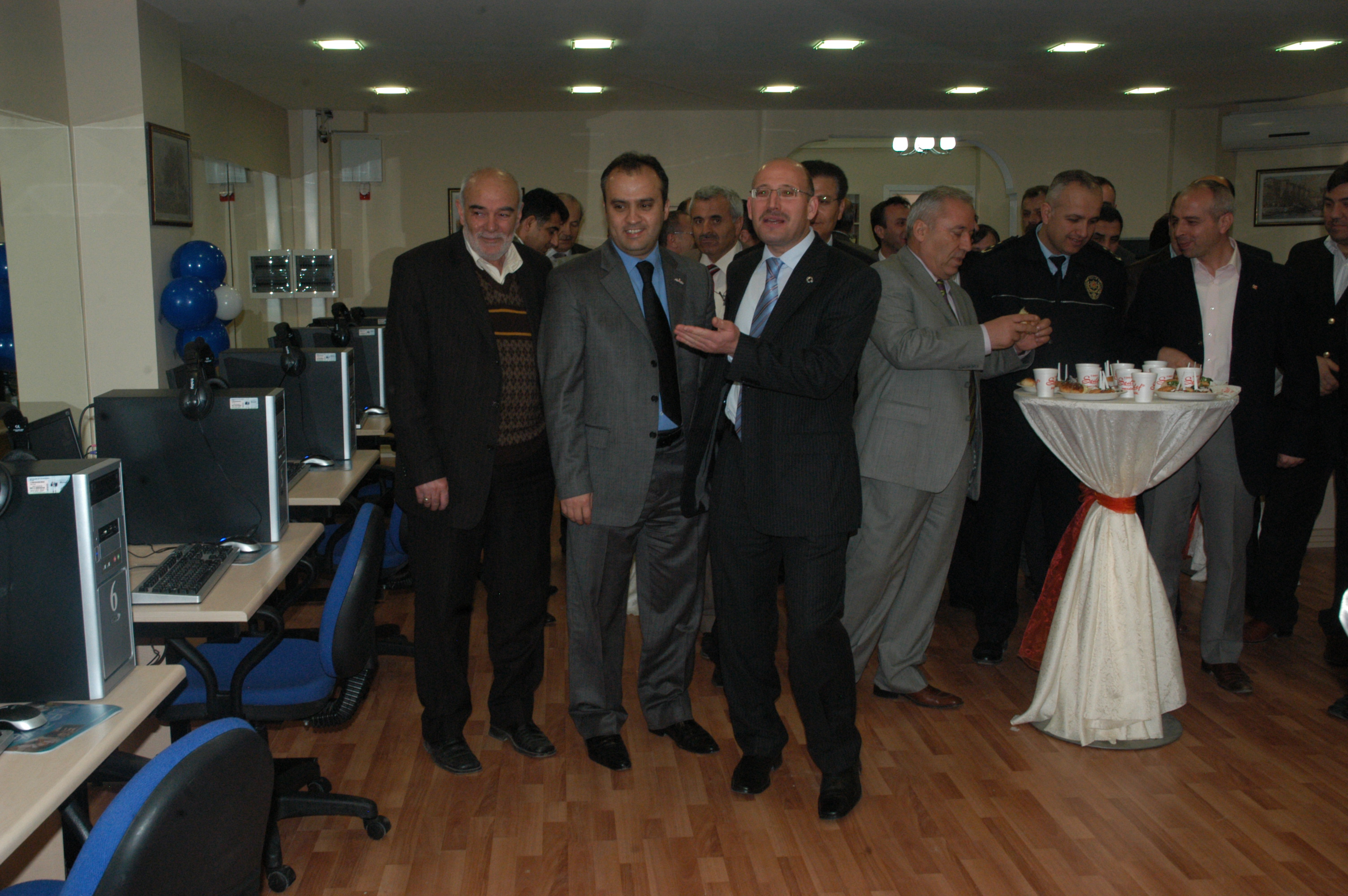 İnegöl’de İnternet Kafelere Örnek Proje; Bilgi Ve Kültür Evi 2008 Arşiv Gençgazete (3)