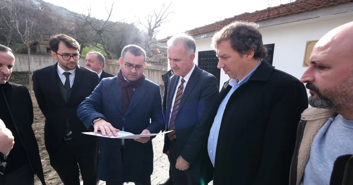 İnegöl'de Kırsal Kalkınma Hamlesi Sarıpınar Mahallesi Yeni Meydanına Kavuştu (10)