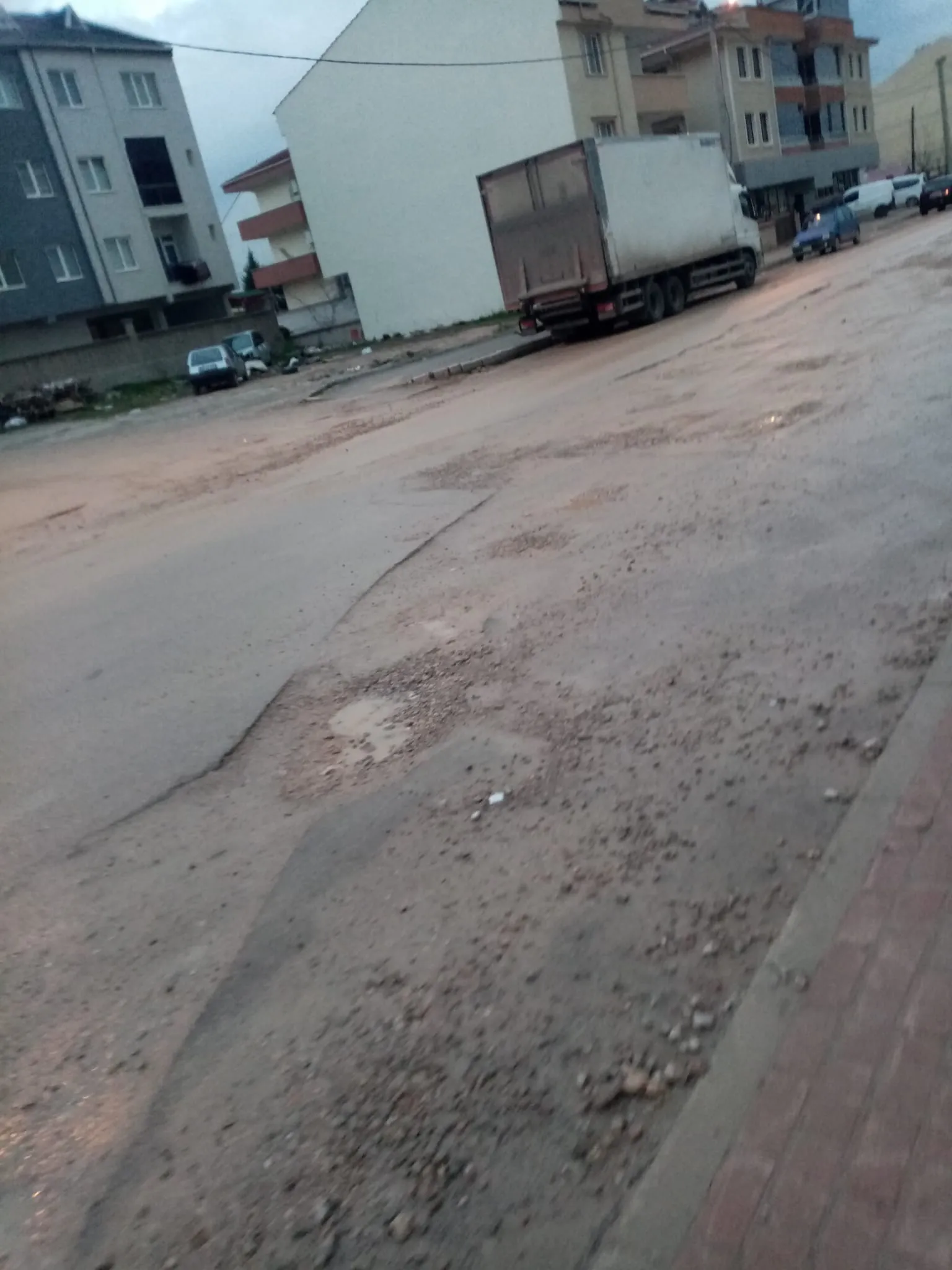 İnegöl'de Sokaklar Asfalt Bekliyor...1