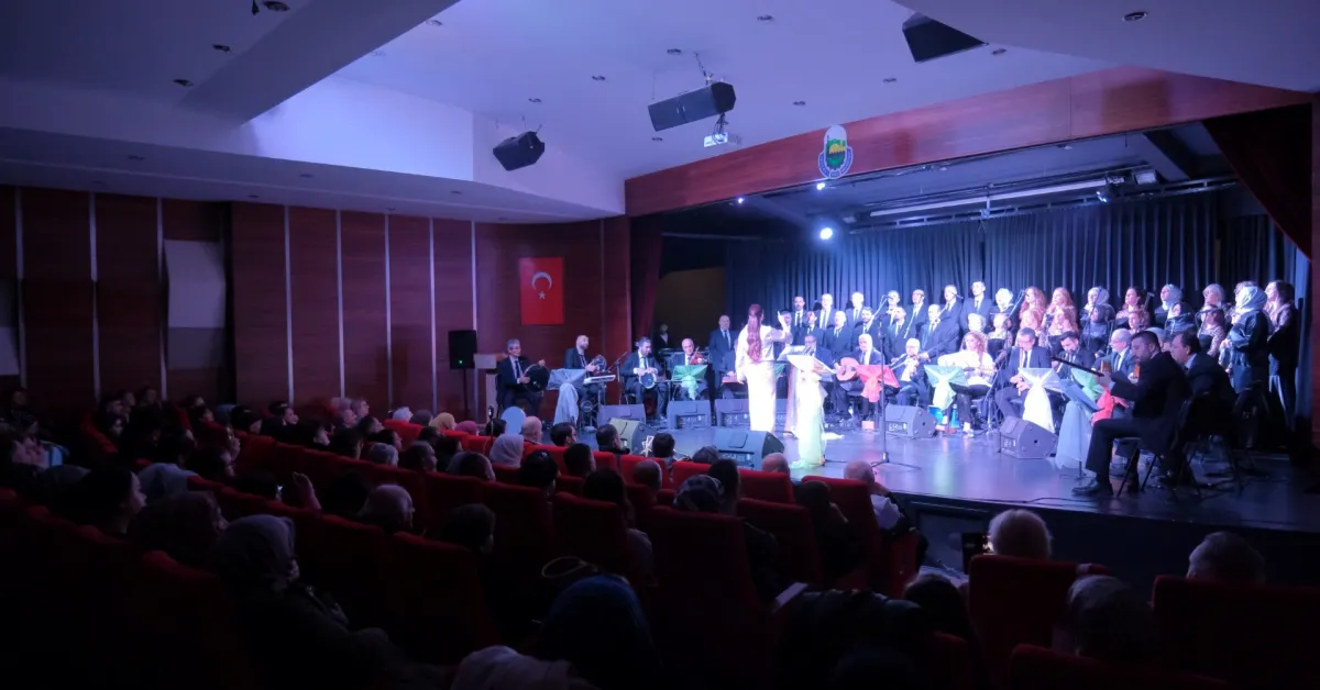 İnegöl’de Türk Sanat Müziği Rüzgarı Esti (5)