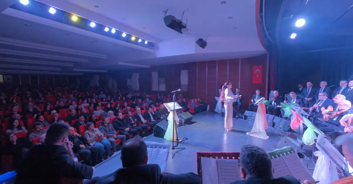 İnegöl’de Türk Sanat Müziği Rüzgarı Esti (7)