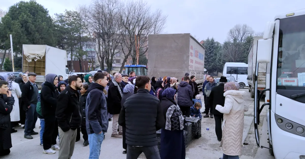 İnegöllü Umre Kafilesi Kutsal Topraklara Hareket Etti (2)
