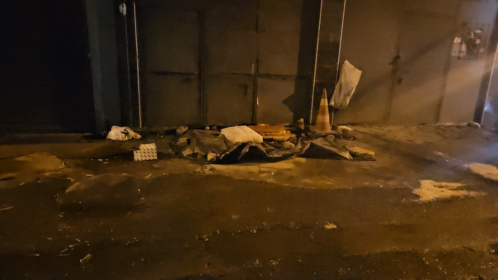 Isınmak Için Arabaya Girdi Araç Yanınca Feci Şekilde Can Verdi (1)