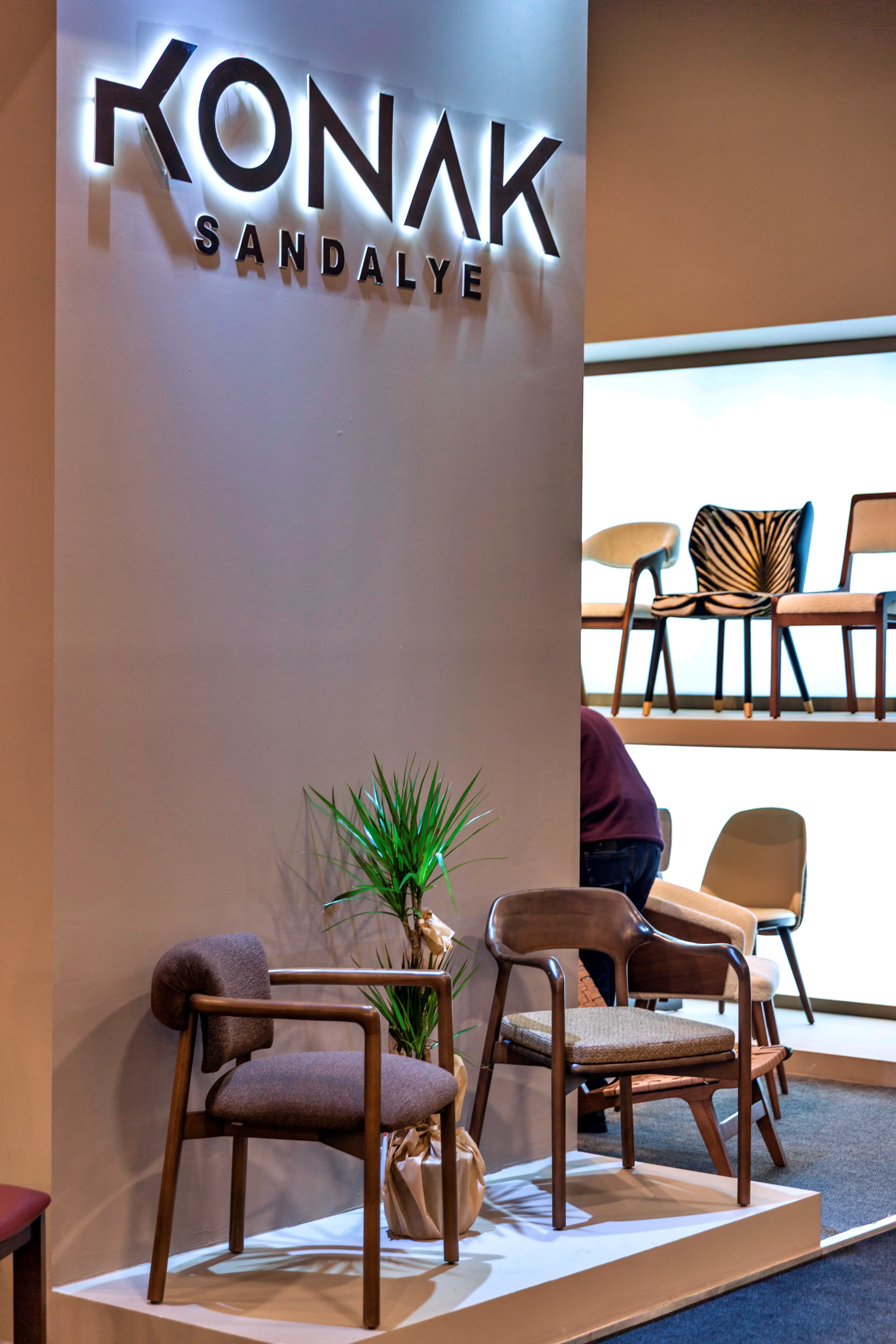 İstanbul Mobilya Fuarı Nasıl Geçiyor İnegöl Fuardan Memnun Mu (3)-1