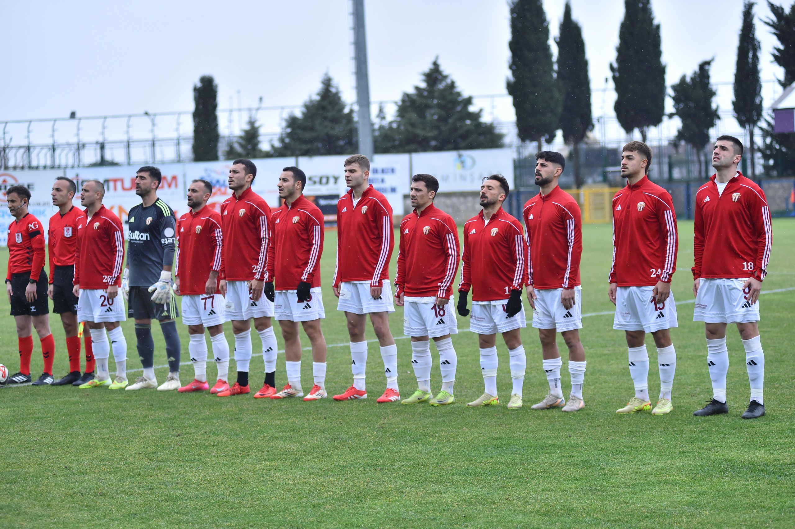 Karacabey Belediyespor Sultan Su İnegölspor İlk Yarı Özeti (4)