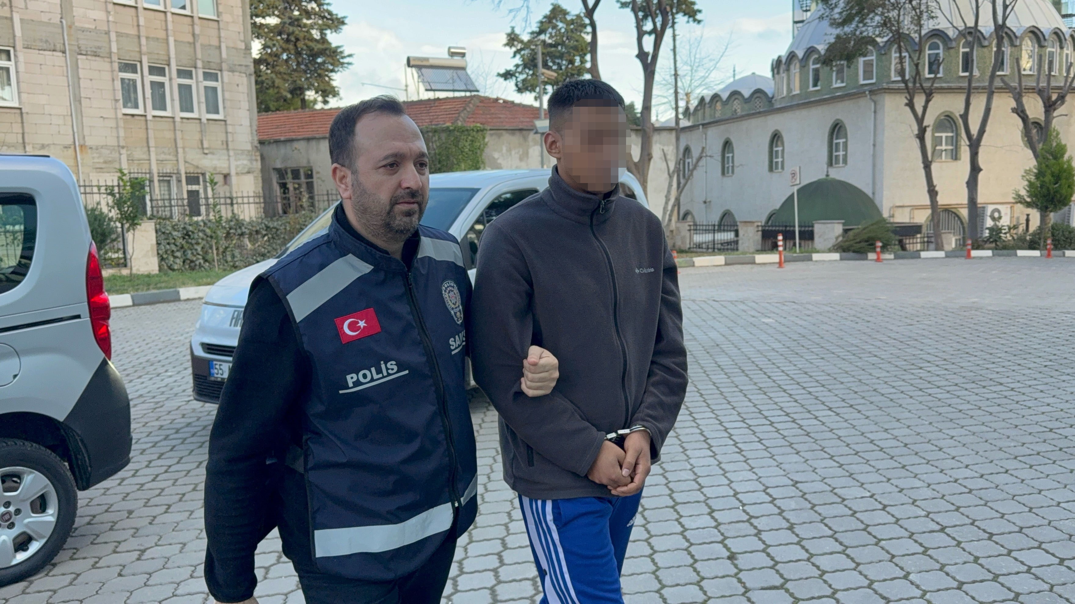 Kavgayı Ayıran Akrabasını Tüfekle Vurdu (2)
