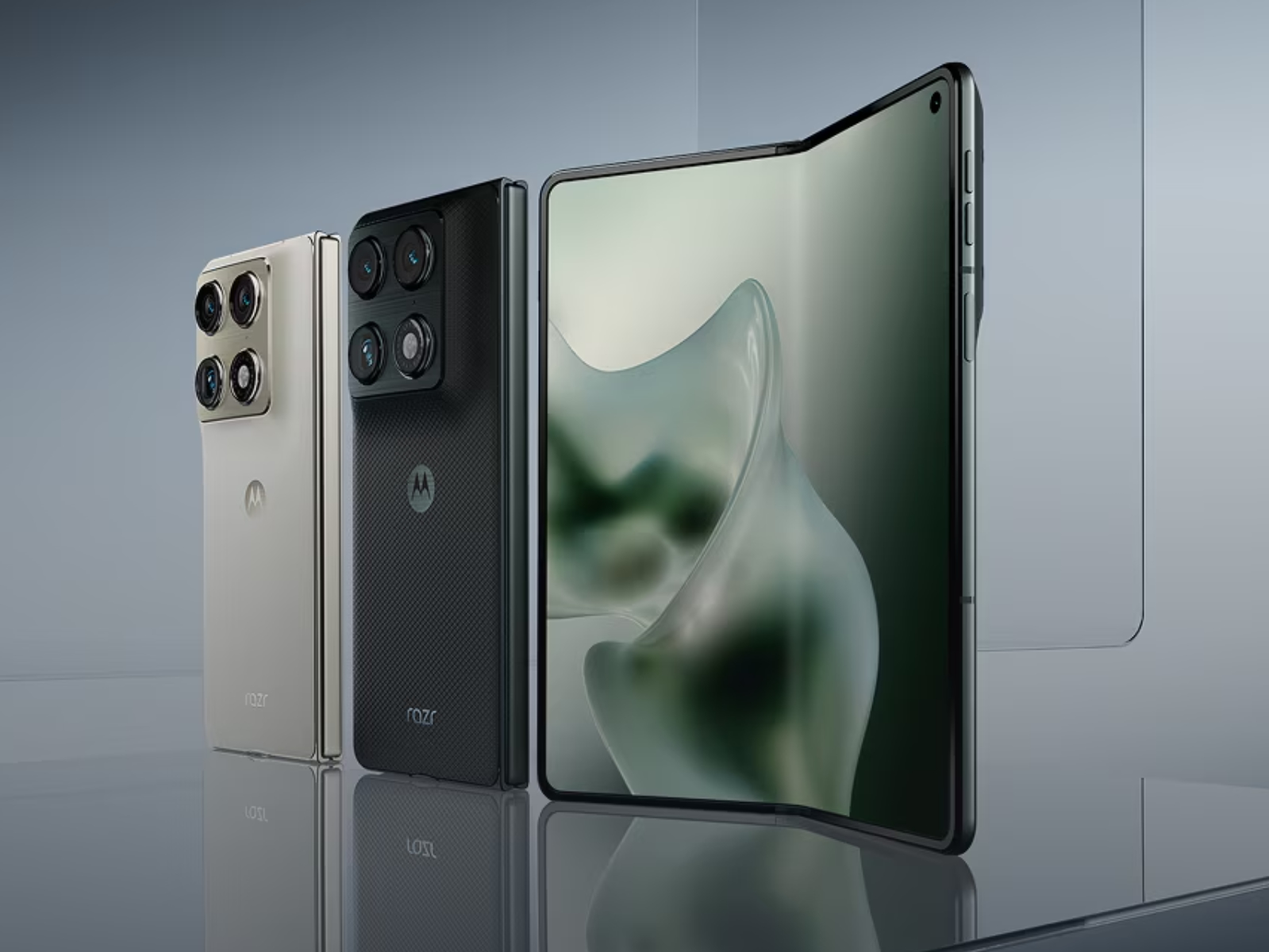 Merakla Beklenen Kitap Şeklindeki Telefonun Ayrıntıları Belli Oldu (3)