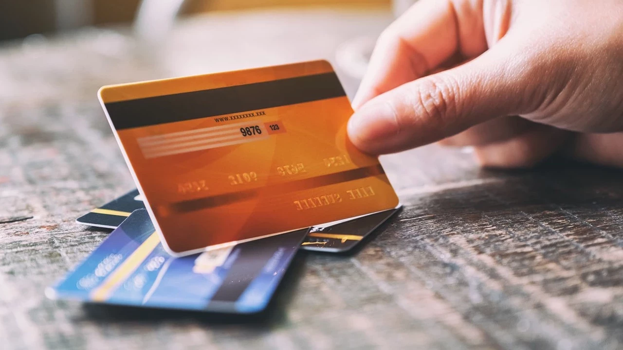 Milyonları İlgilendiren Dev Adım! Kredi Kartı Ve İhtiyaç Kredisi Borçlarının Silinmesi Meclis Gündeminde (5)