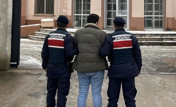 Samsun’da Fetöpdy’ye Yönelik Çalışmalarda, Haklarında Kesinleşmiş Hapis Cezası Bulunan 2 Hükümlü Yakalanarak Cezaevine Teslim Edildi (2)