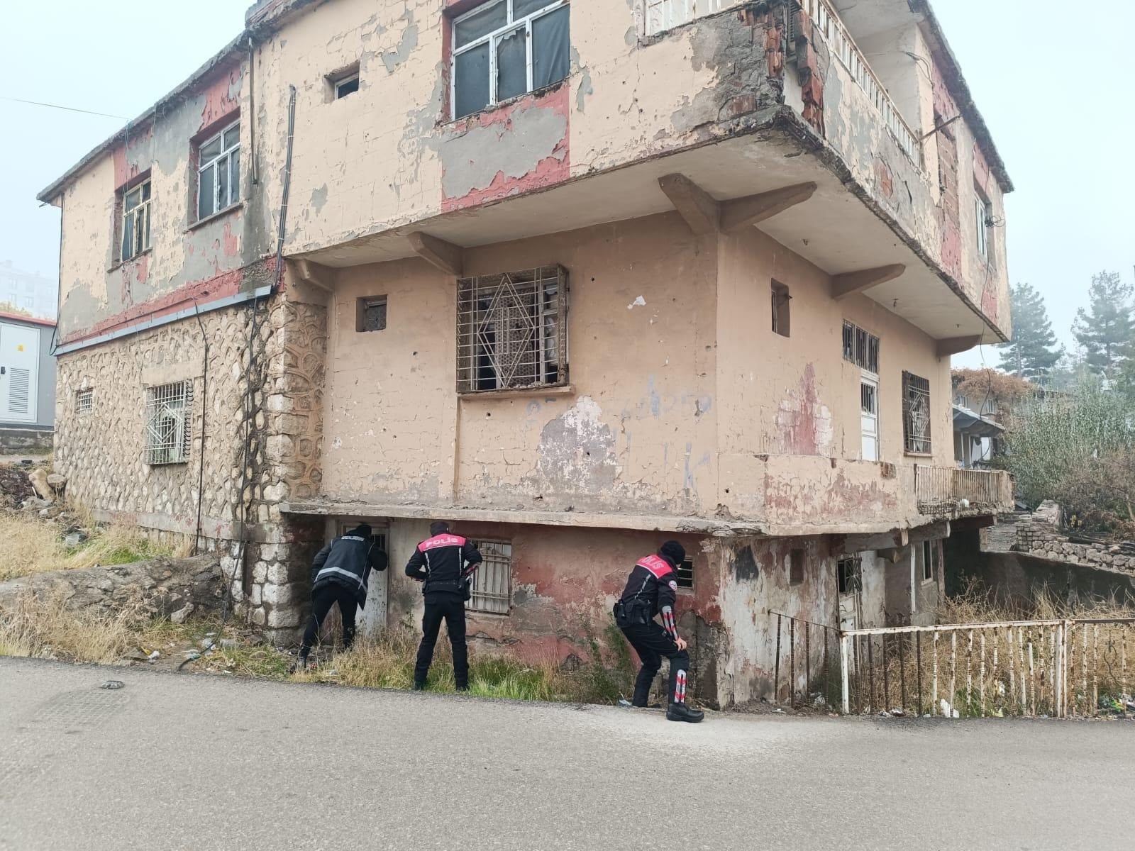 Şırnak'ta Zehir Trafiğine Darbe! 854 Gözaltı, 62 Tutuklama (3)