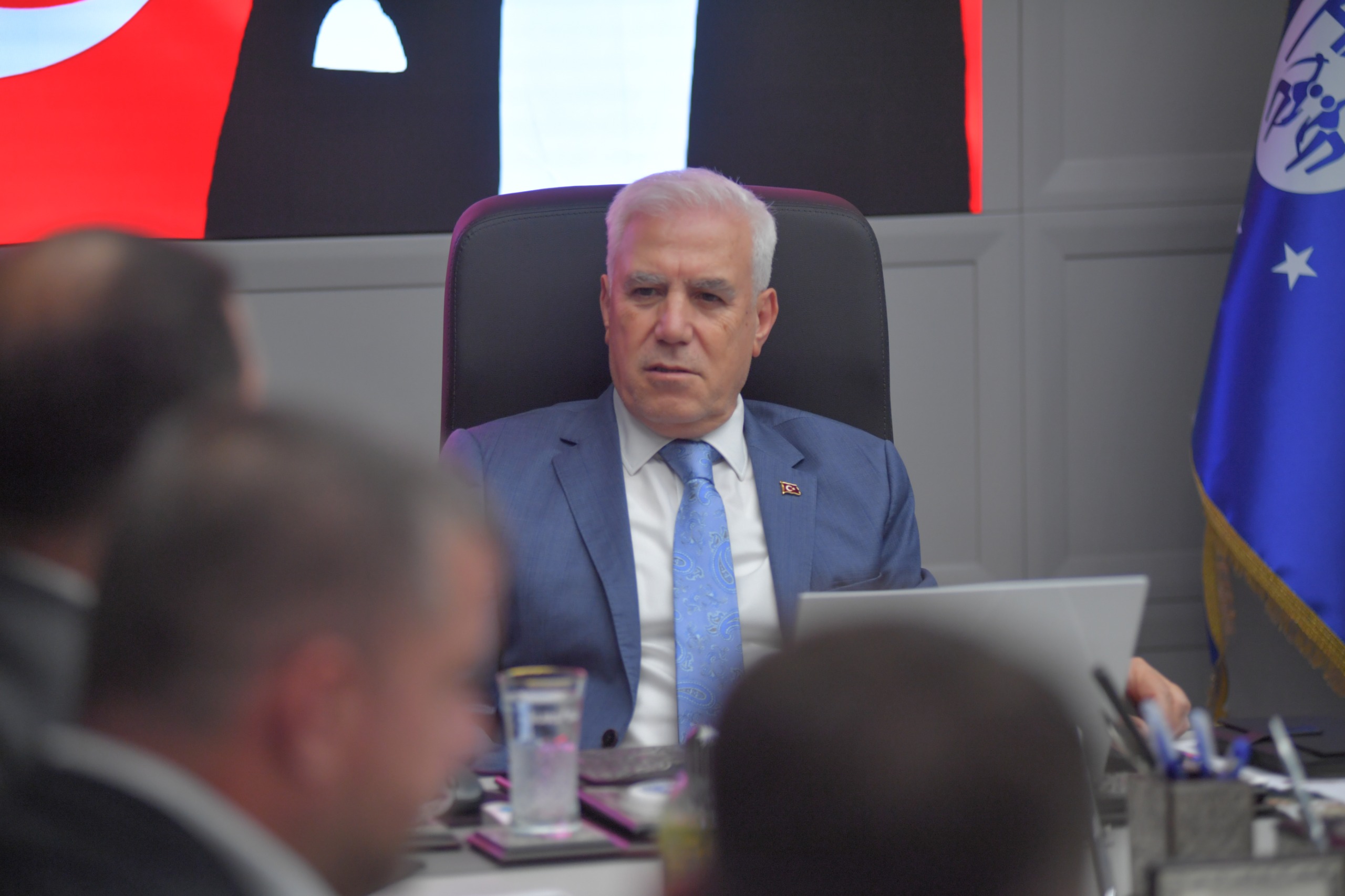 Sultan Su İnegölspor’dan Büyükşehir Belediye Başkanı Mustafa Bozbey’e Ziyaret (2)