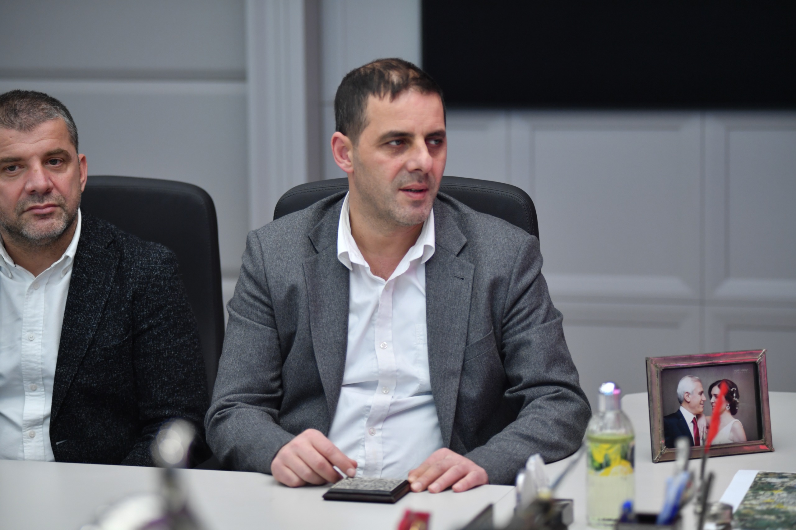 Sultan Su İnegölspor’dan Büyükşehir Belediye Başkanı Mustafa Bozbey’e Ziyaret (3)