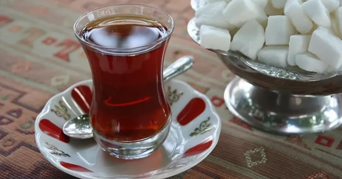 Türkiye’nin En Çok Çay İçen Şehri Şaşırttı! Karadeniz Değil, Zirve Başka Bir Kentin2 Gencgazete