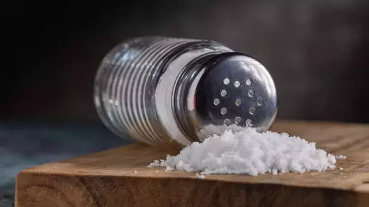 Tuz Nem Çeker Mi Evde Uzun Süre Tuz Nasıl Saklanır (3)