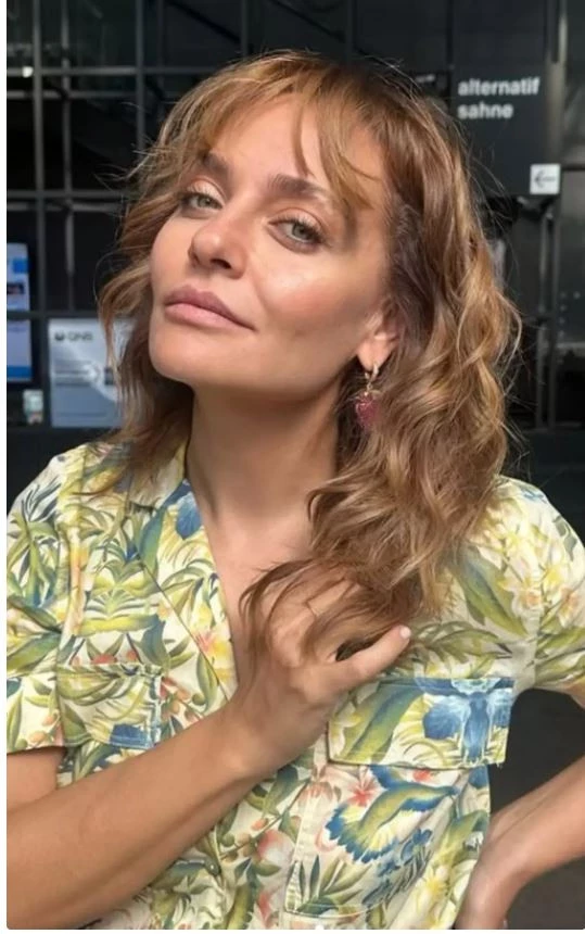 Ünlü Oyuncu Didem Balçın Hayatından Tam 800 Kişi Çıkardı! (2)