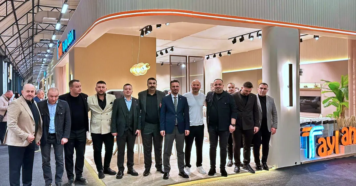 Yasin Altuntepe'den İstanbul'da İnegöl Mobilyası Çıkartması (6)