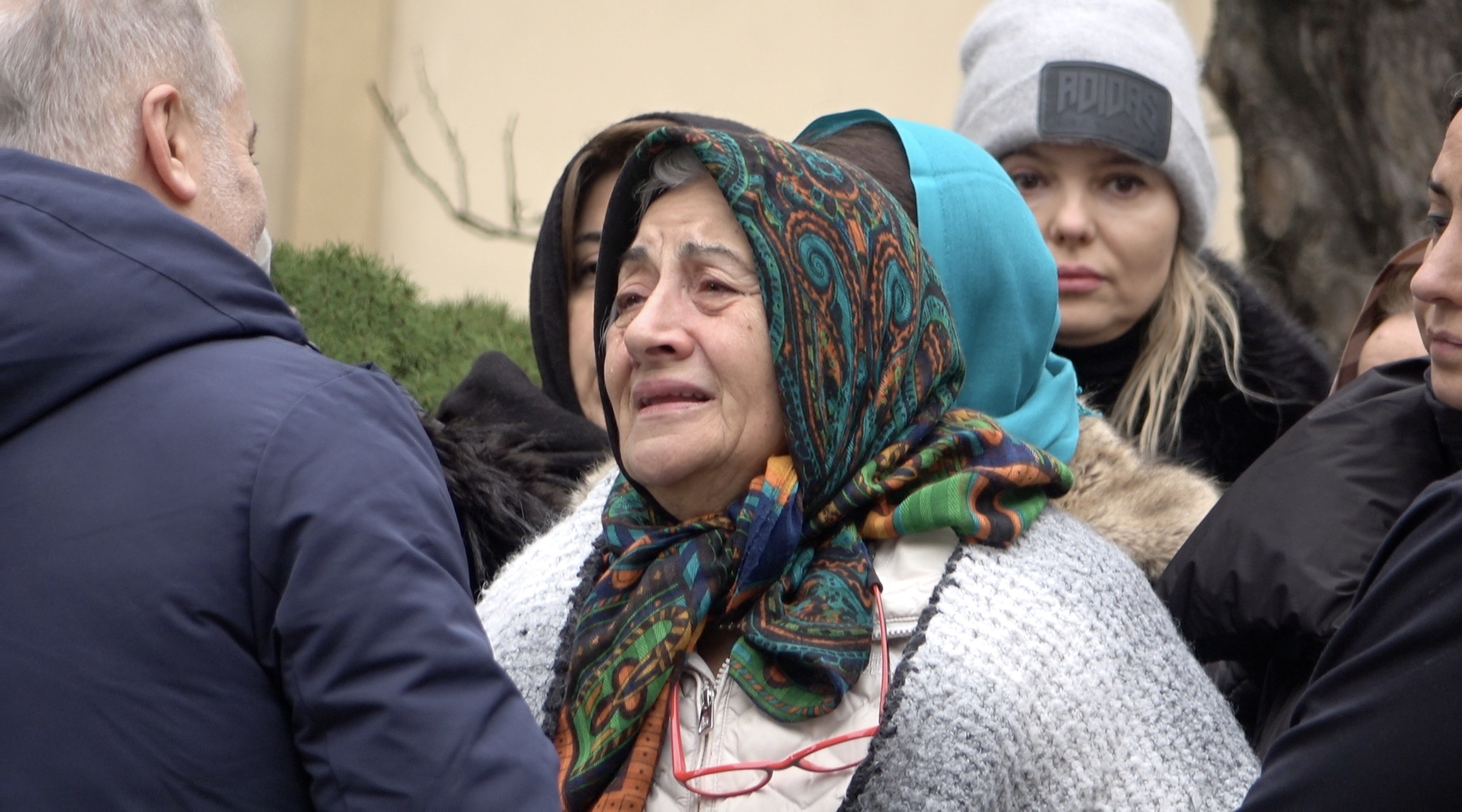 Yazar Ahmet Turan Alkan Bursa'da Toprağa Verildi (4)