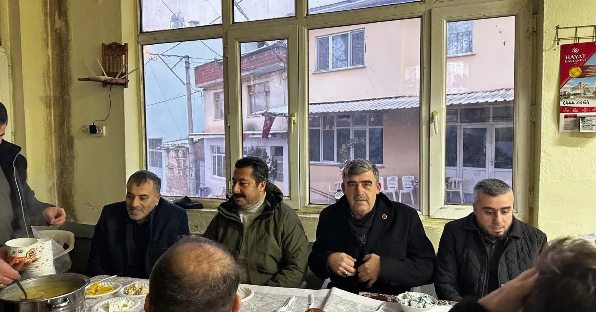 Yenişehir Belediye Başkanı Ercan Özel Sabah Namazında Vatandaşlarla Buluşuyor (2)