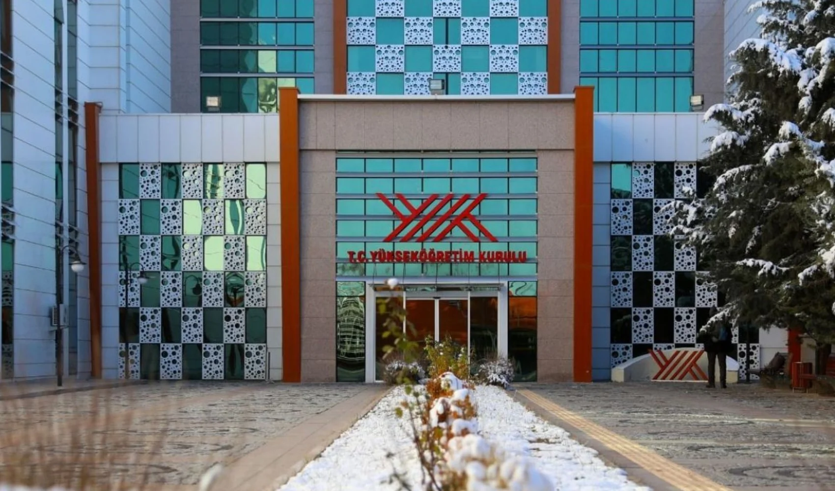 Yök’ten Tüm Üniversitelere Cuma Namazı Talimatı!