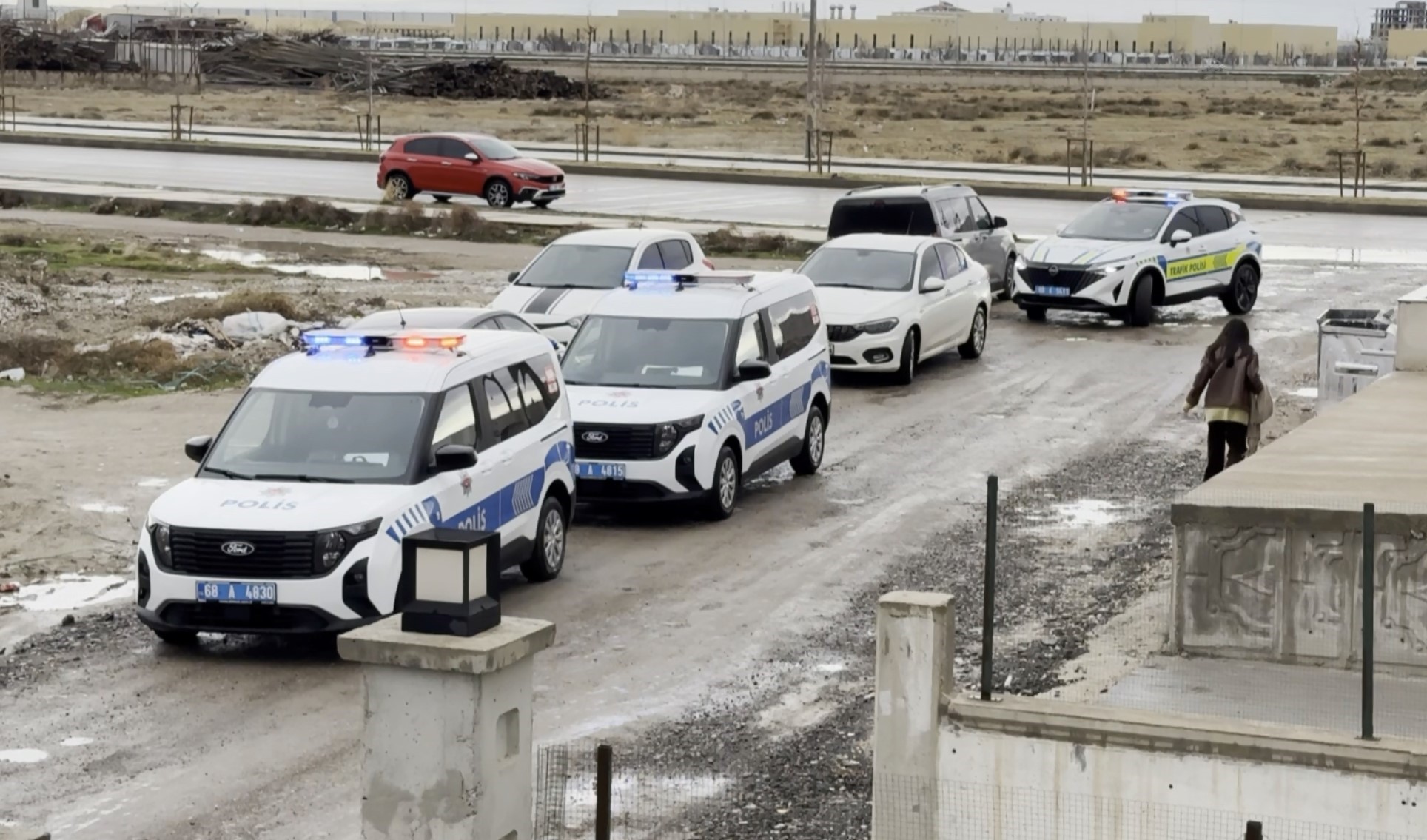 Aksaray'da Haber Alınamayan Müteahhit Ölü Olarak Bulundu (5)
