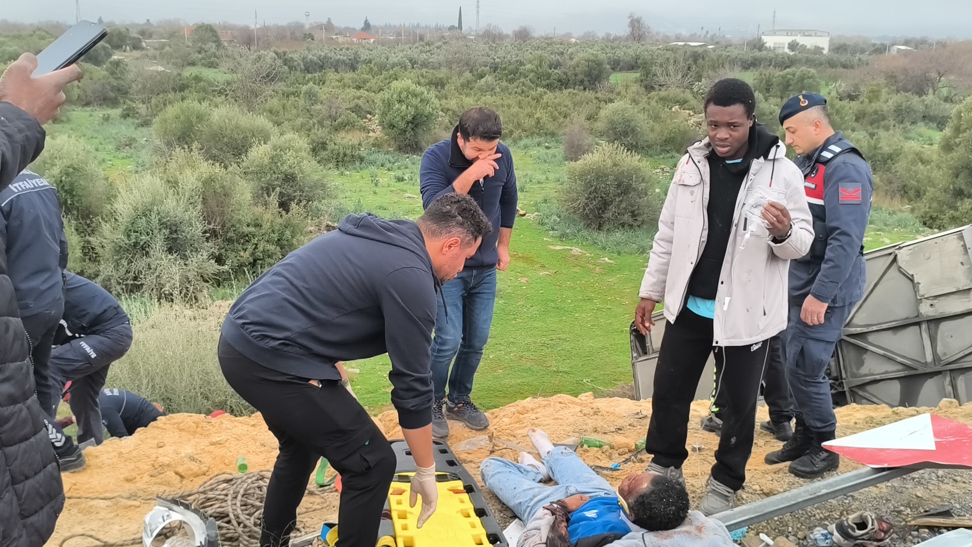 Antalya'da Yolcu Otobüsü Şarampole Yuvarlandı! 8 Ölü, 26 Yaralı (2)