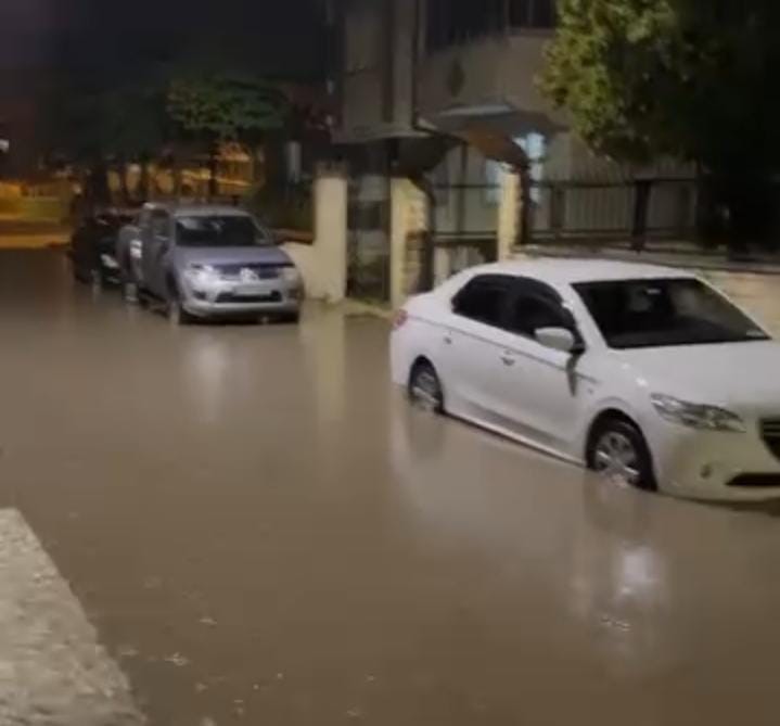 Arabaya Sandalyeyle Bindi (1)