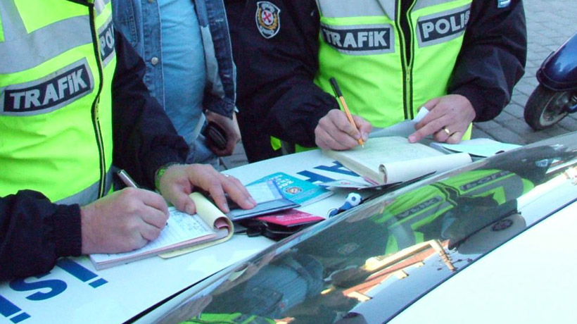 Aracını Başkasına Kullandırana Ceza! (4)