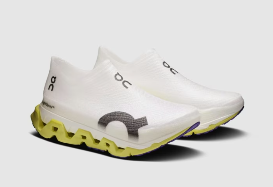 Ayakkabıları Artık Robotlar Üretiyor! İnsan Eli Değmeden Günde 1.000 Çift (3)