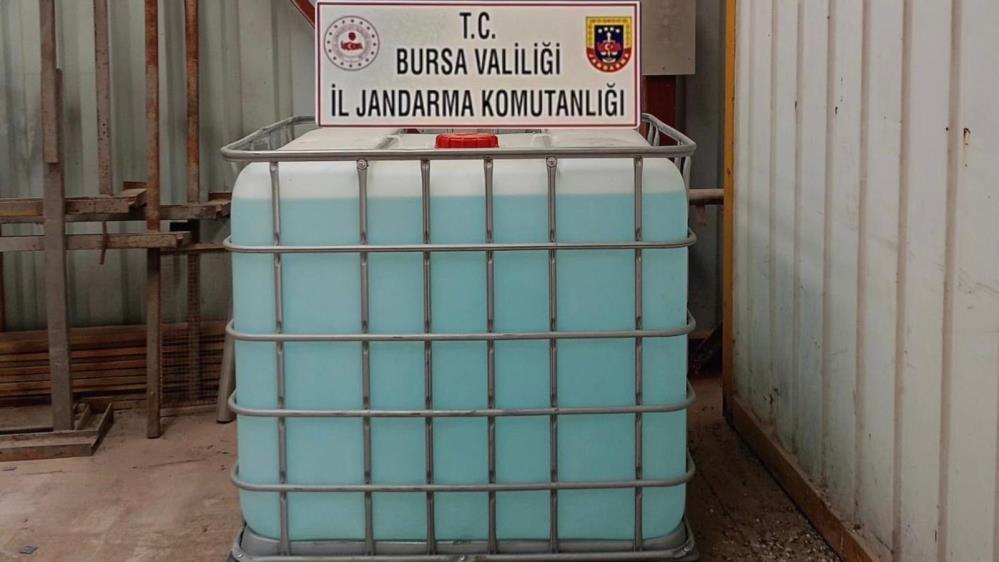 Bursa'da 2 Bin 150 Litre Etil Alkol Ele Geçirildi! (2)