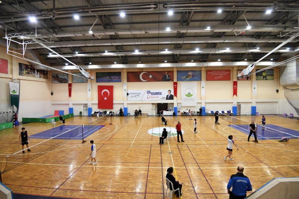 Bursa'da Badminton Heyecanı Zirveye Taştı! (3)