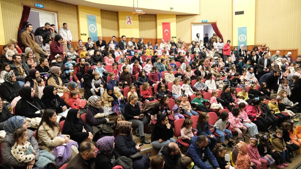 Bursa'da Çocuklara Ücretsiz Tiyatro! (2)