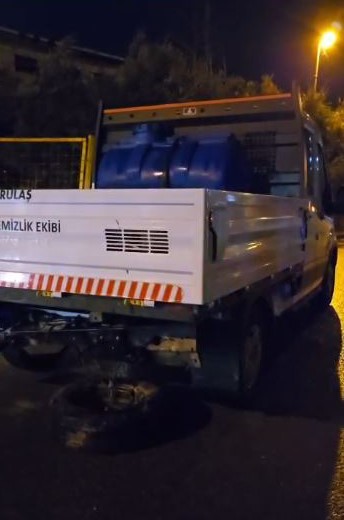 Bursa'da Feci Kazada Otomobil Hurdaya Döndü! (2)