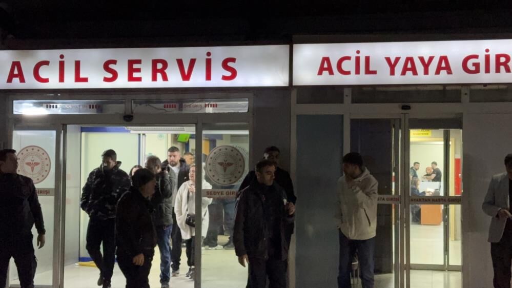 Bursa'da Kan Aktı! 1 Kişi Sırtından Bıçaklandı (3)
