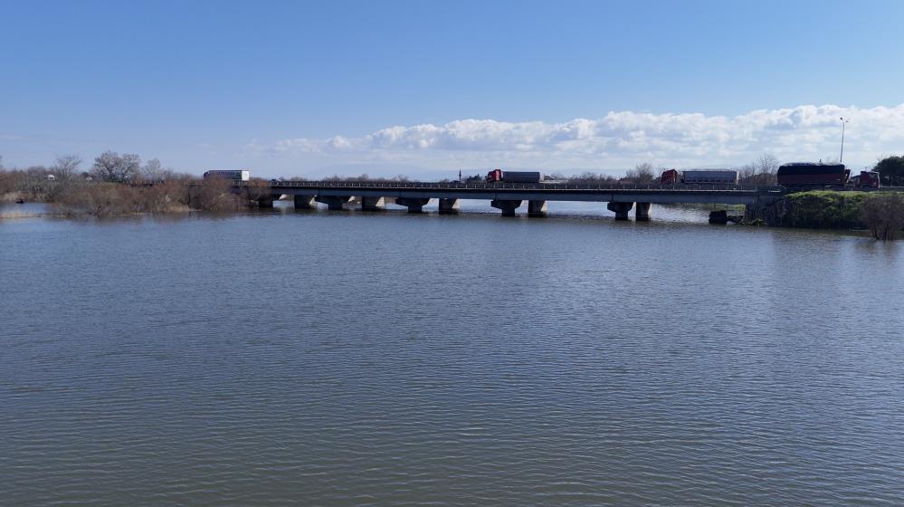 Bursa'da O Ilçede Evler Sular Altında Kaldı! (2)