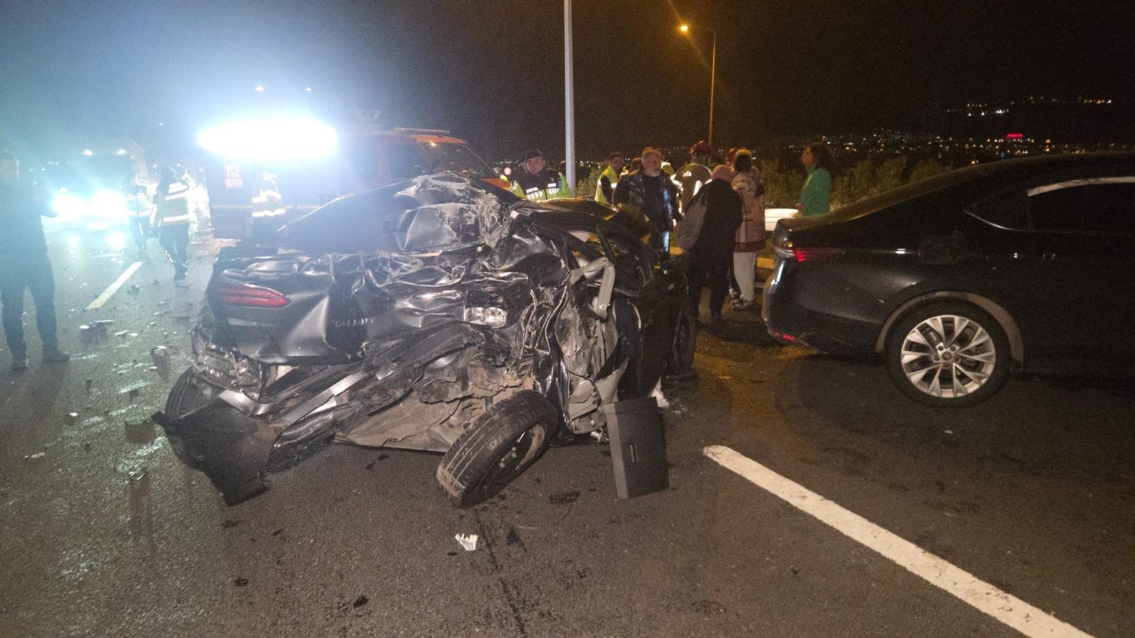 Bursa'da Otobanda Zincirleme Kaza (3)