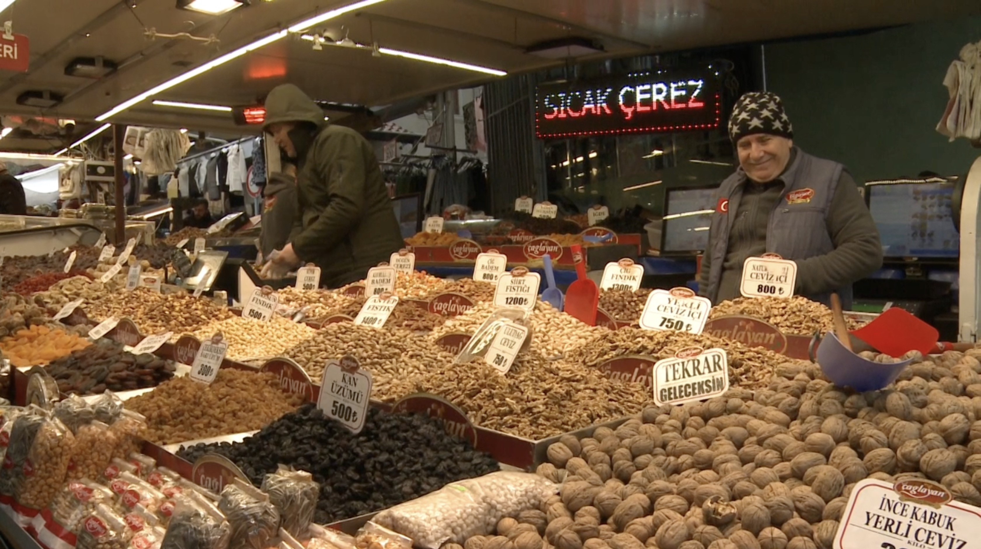 Bursa’da Ramazan Öncesi Çarşı Ve Pazarlar Yoğunlaştı (3)