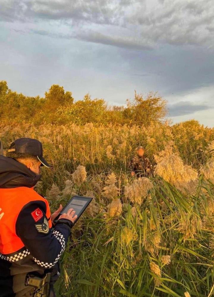 Bursa'da Usulsüz Avlananlara 431 Bin Tl Ceza! (2)