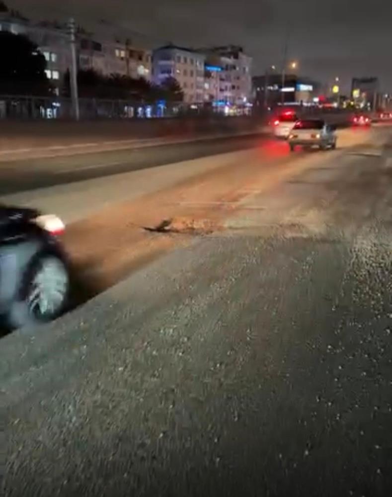 Bursa'daki Bu Yol Sürücülere Kabus Yaşatıyor! (3)