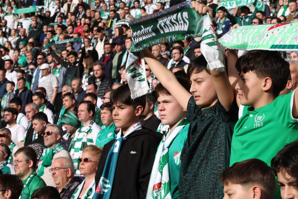 Bursaspor Osmangazi’de Büyüyor! (1)