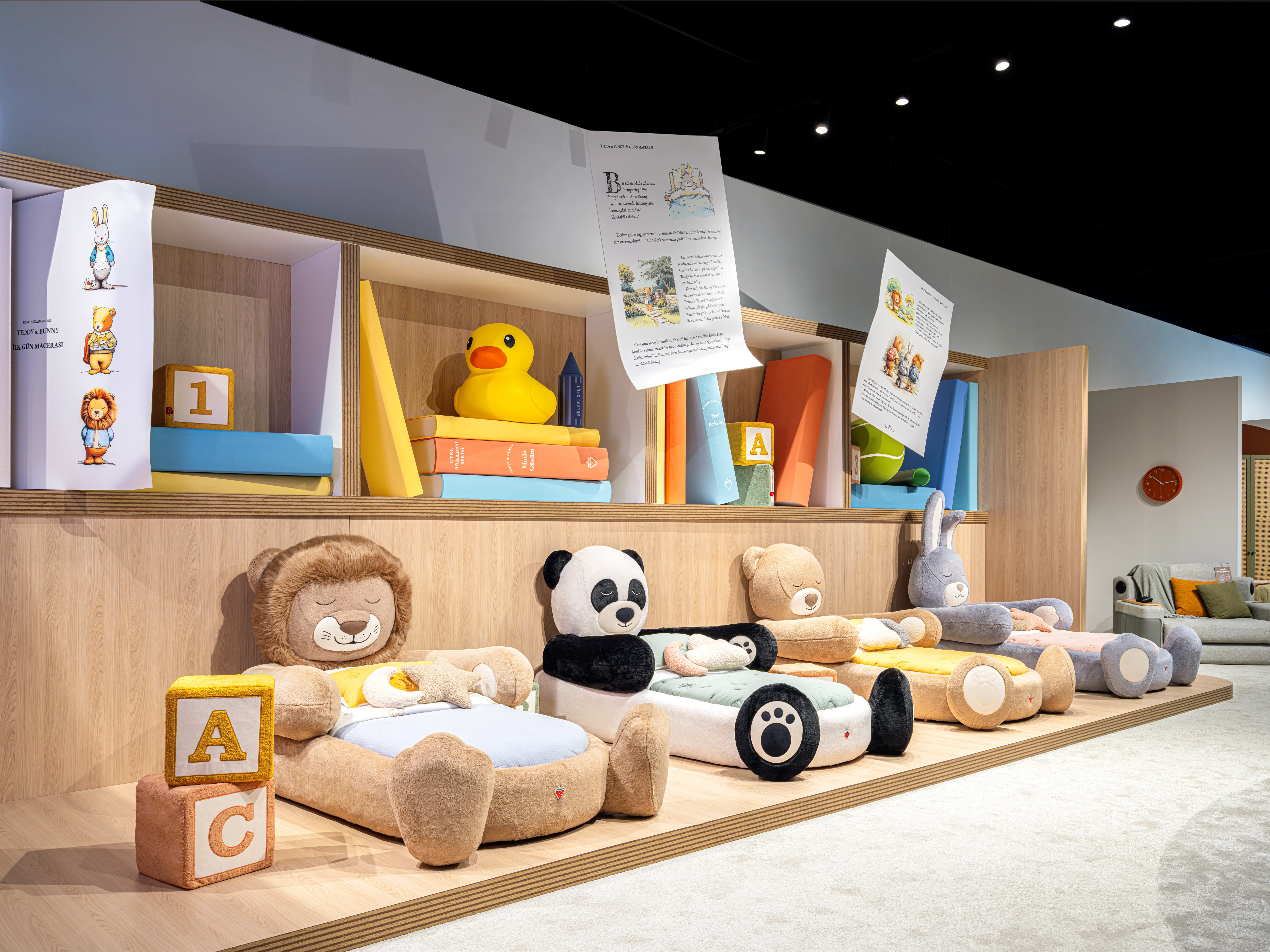 Çilek’in Tasarımları Uluslararası Fuarların Odak Noktası Oldu (2)